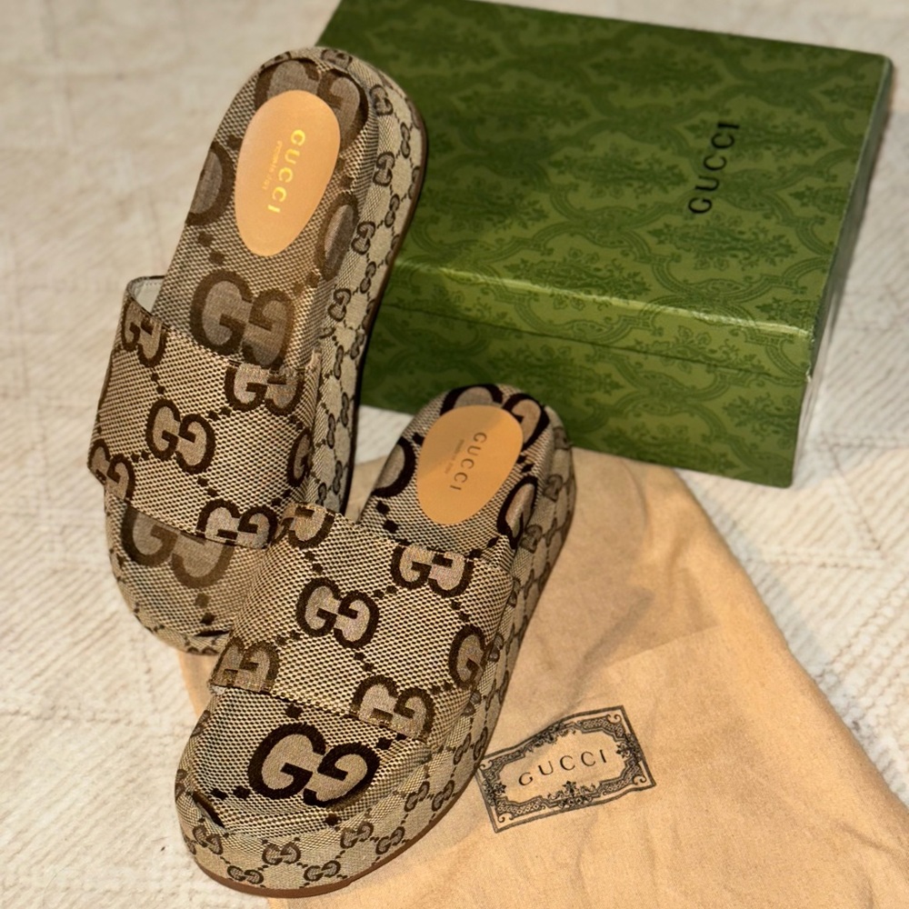 BNWB Canvas Women's platform slide sandal